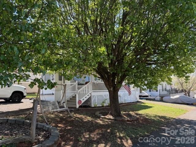 145 Grand View Drive, New London, NC 28127