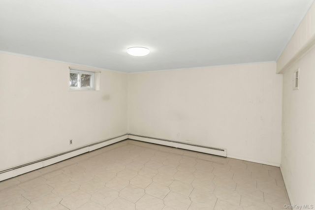 258 N Wisconsin Avenue, North Massapequa, NY 11758