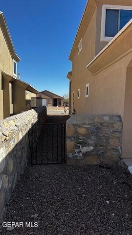 12025 COPPER MINE Lane, El Paso, TX 79934