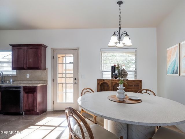 12025 COPPER MINE Lane, El Paso, TX 79934