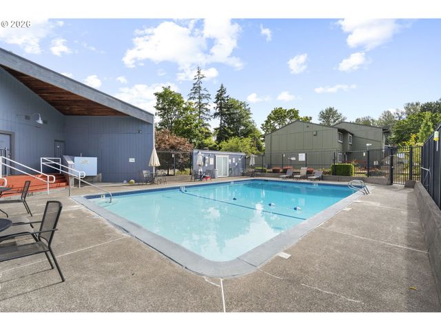 23823 Ne TREEHILL Dr, Wood Village, OR 97060