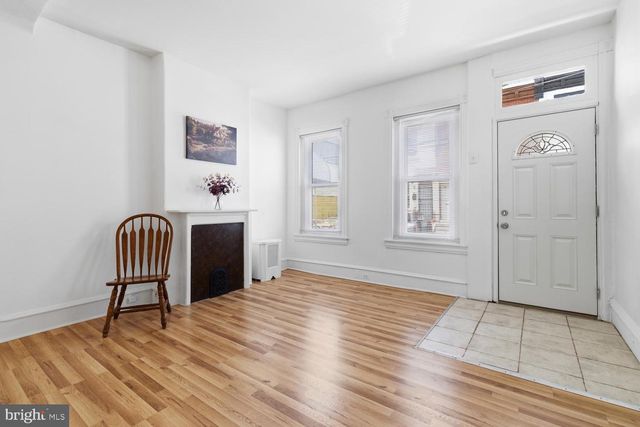 56 E SEYMOUR ST, Philadelphia, PA 19144