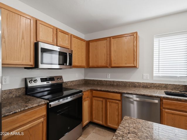 12353 W HEATHERBRAE Drive, Avondale, AZ 85392