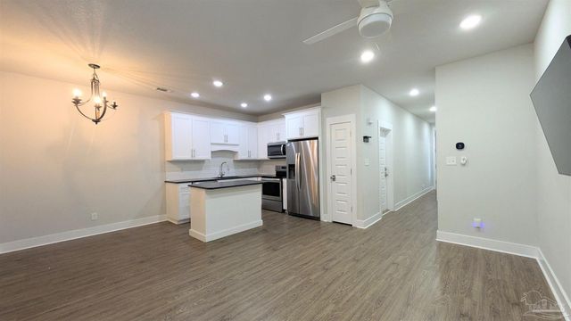 226 Junction Ave, Pensacola, FL 32501