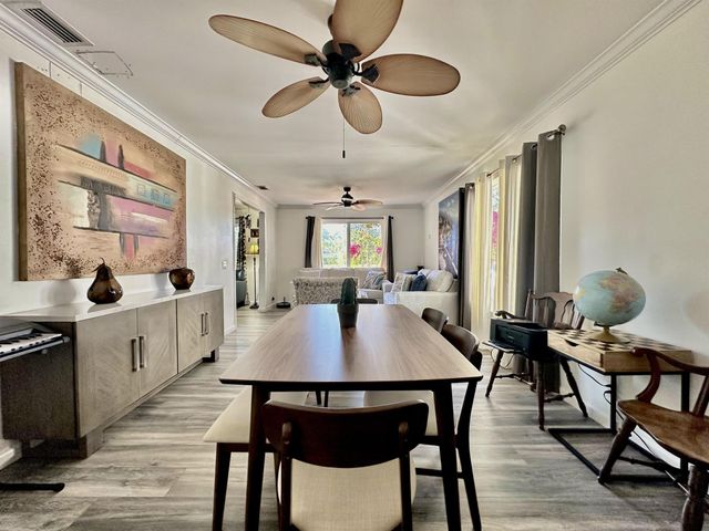 13619 57th Place N, West Palm Beach, FL 33411