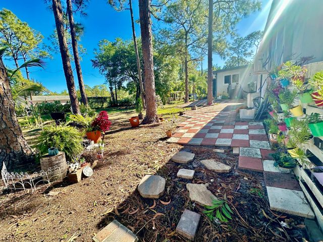 13619 57th Place N, West Palm Beach, FL 33411