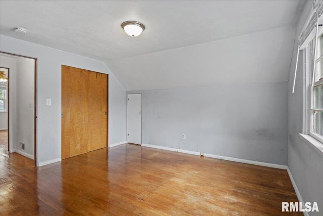 2536 S WALNUT Street, Springfield, IL 62704