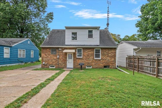 2536 S WALNUT Street, Springfield, IL 62704