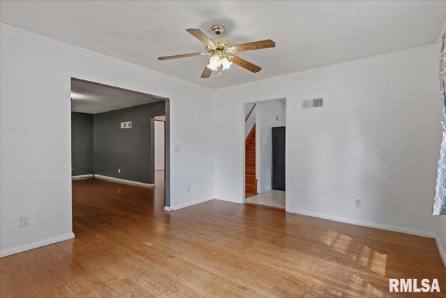 2536 S WALNUT Street, Springfield, IL 62704