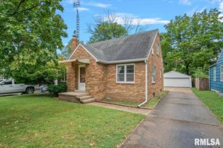 2536 S WALNUT Street, Springfield, IL 62704