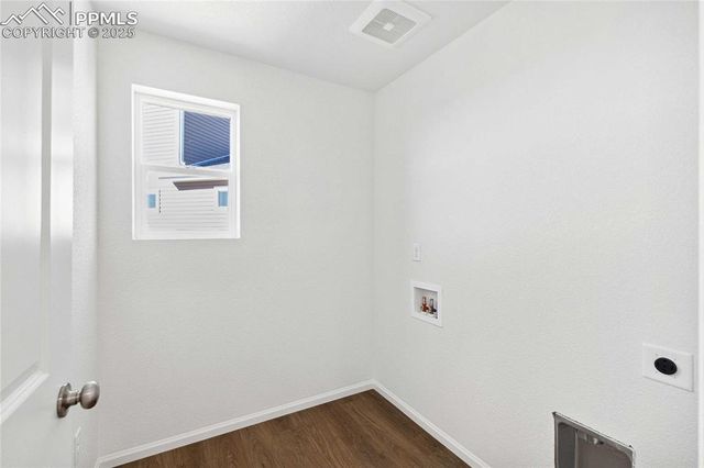 9349 Twin Sisters Drive, Colorado Springs, CO 80927