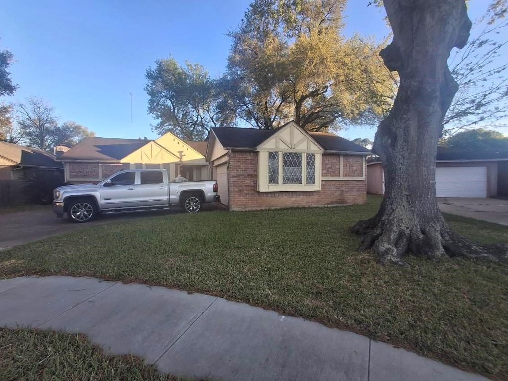 1411 Cherry Springs Court, Missouri City, TX 77459