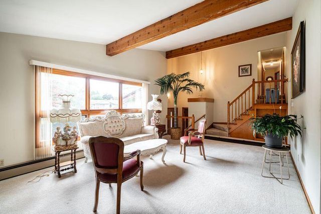 5836 W Green Brook DRIVE, Milwaukee, WI 53223