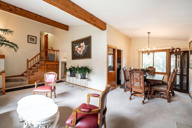 5836 W Green Brook DRIVE, Milwaukee, WI 53223