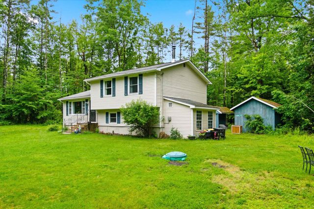 31 Emerald Lane, Hillsborough, NH 03244