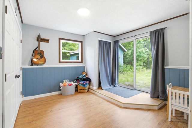31 Emerald Lane, Hillsborough, NH 03244