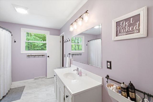 31 Emerald Lane, Hillsborough, NH 03244