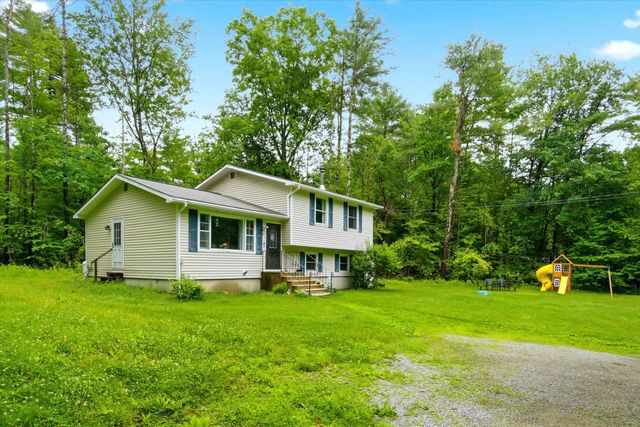31 Emerald Lane, Hillsborough, NH 03244