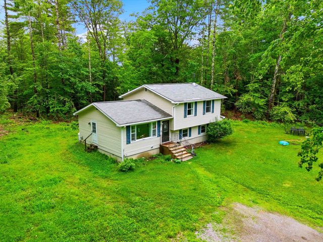 31 Emerald Lane, Hillsborough, NH 03244