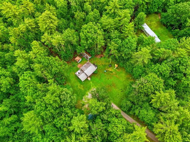 31 Emerald Lane, Hillsborough, NH 03244