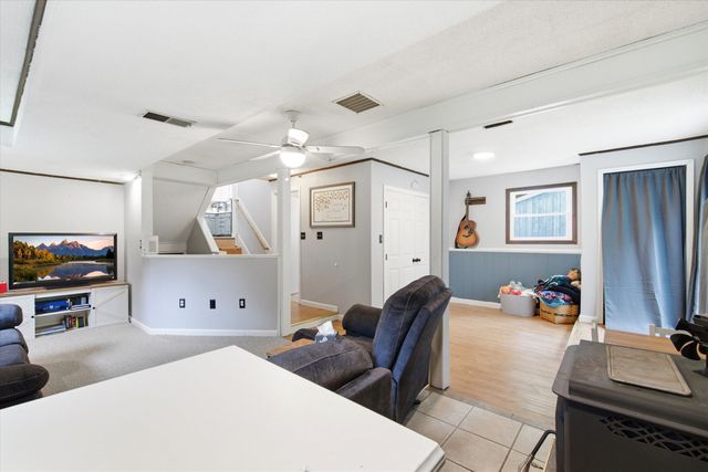 31 Emerald Lane, Hillsborough, NH 03244
