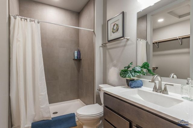 6762 RECEDA ST, Rapid City, SD 57703