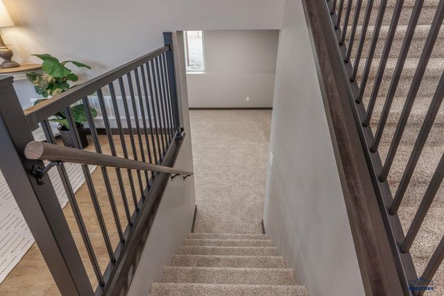 6762 RECEDA ST, Rapid City, SD 57703