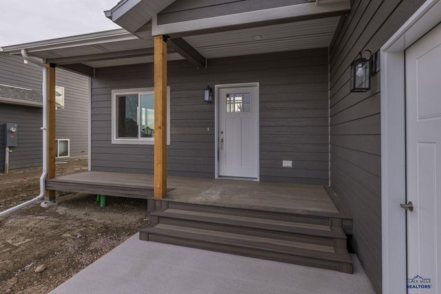 6762 RECEDA ST, Rapid City, SD 57703