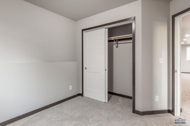 6762 RECEDA ST, Rapid City, SD 57703