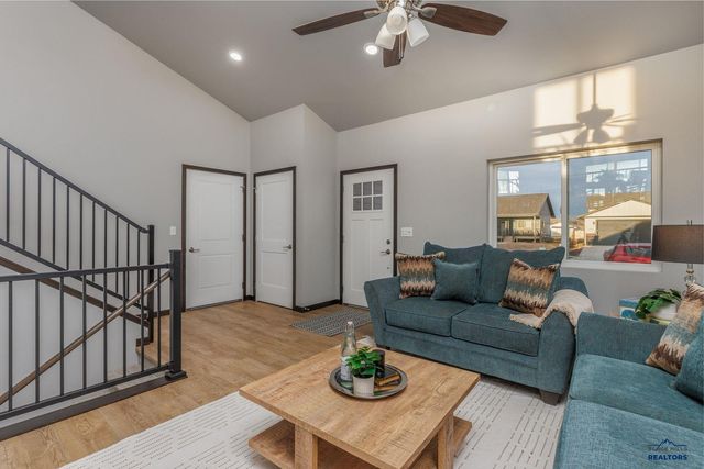 6762 RECEDA ST, Rapid City, SD 57703