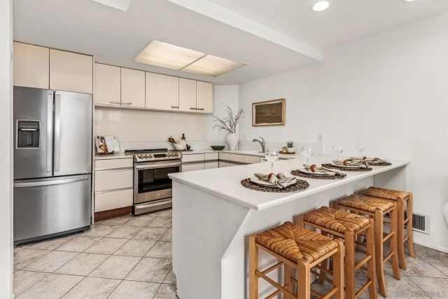325 S Sierra Ave 41, Solana Beach, CA 92075