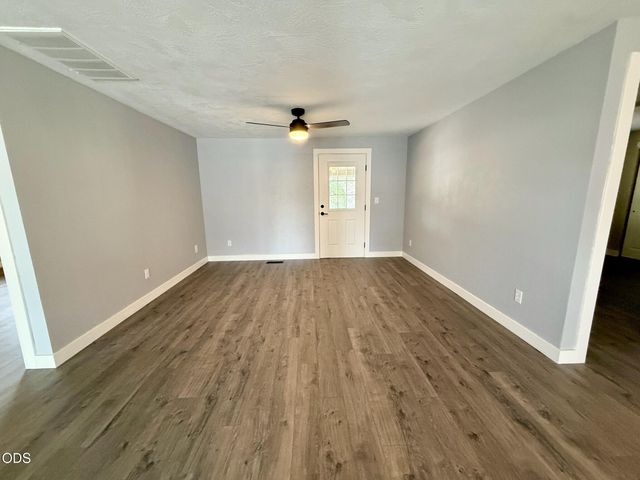 2607 Castle Circle, White City, OR 97503