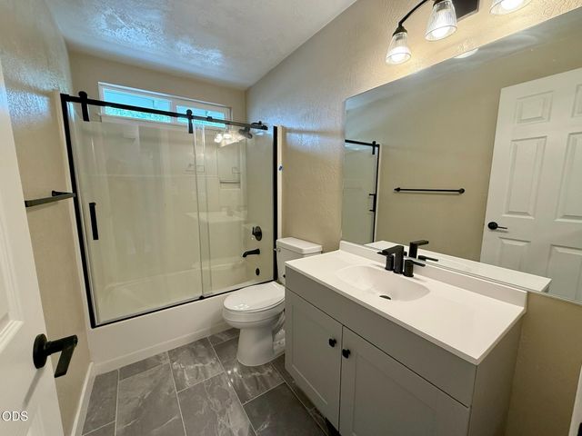 2607 Castle Circle, White City, OR 97503
