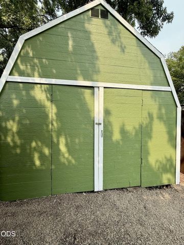 2607 Castle Circle, White City, OR 97503