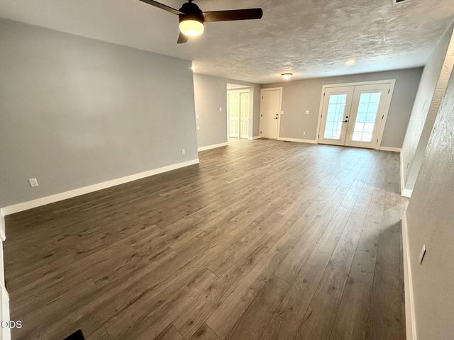 2607 Castle Circle, White City, OR 97503