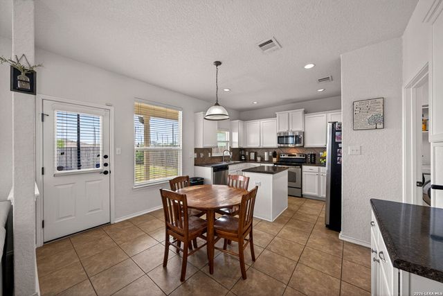 10023 MILL PATH, San Antonio, TX 78254