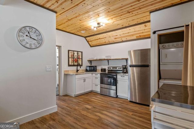 101 Pleasant Hill Circle, Blairsville, GA 30512