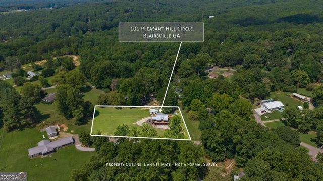101 Pleasant Hill Circle, Blairsville, GA 30512