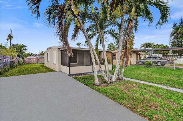 2111 York St, Opa-locka, FL 33054