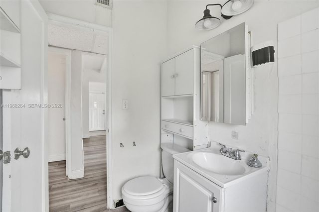 2111 York St, Opa-locka, FL 33054