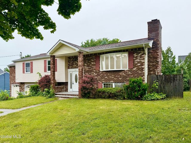 122 Massachusetts Avenue, Cohoes, NY 12047