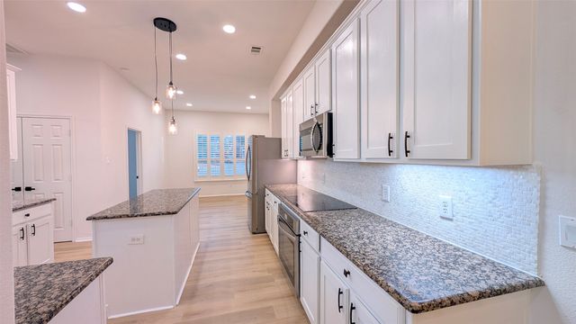 2009 Templegate Drive, Mckinney, TX 75072