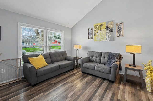 1930 Thornton Court, Des Moines, IA 50320