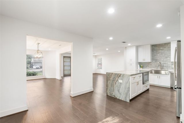 7307 Raton Street, Houston, TX 77055
