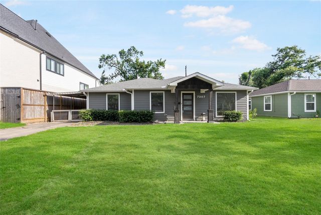 7307 Raton Street, Houston, TX 77055