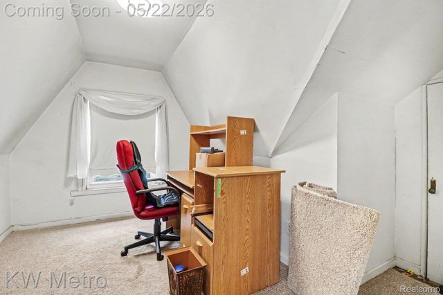 9116 Meyers Road, Detroit, MI 48228