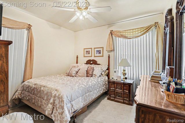 9116 Meyers Road, Detroit, MI 48228
