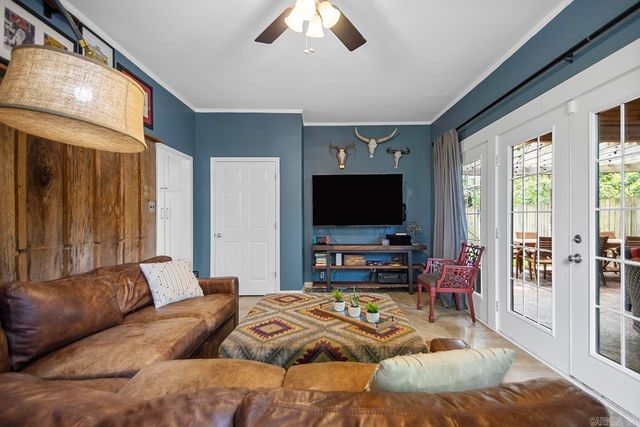 6523 Cantrell Road, Little Rock, AR 72207