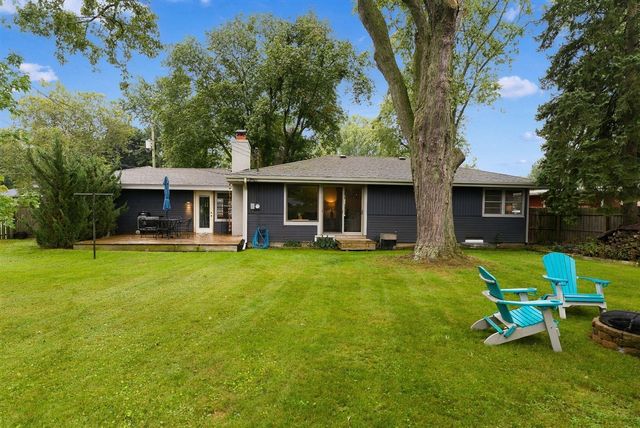 815 W 24th Street, Holland, MI 49423