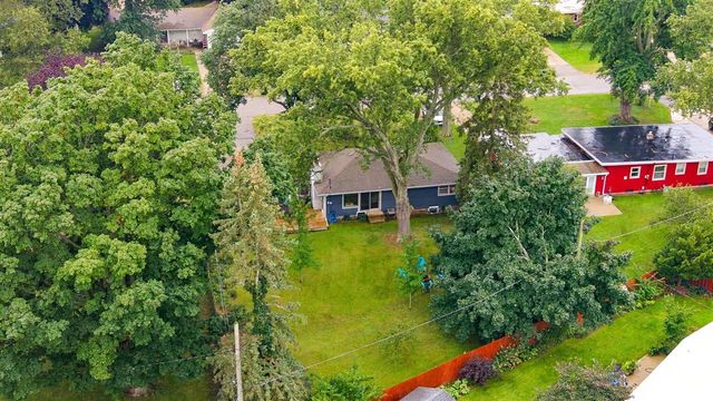 815 W 24th Street, Holland, MI 49423
